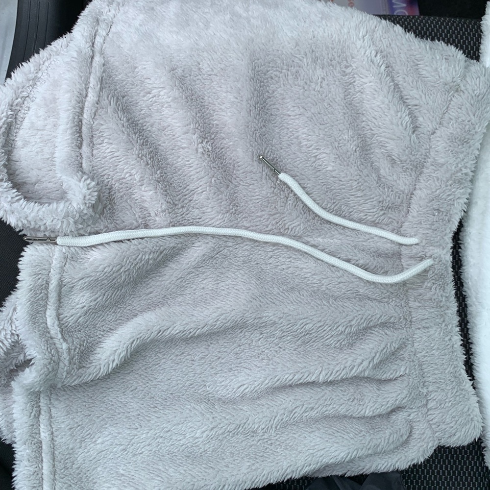 Fury grey and white women set